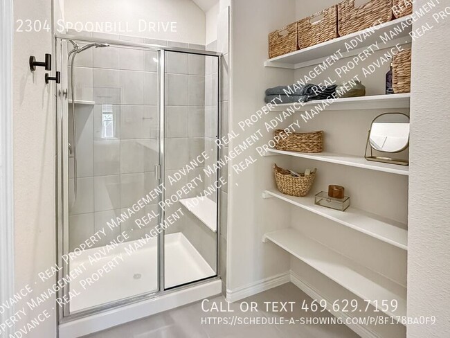 Building Photo - 2304 Spoonbill Dr