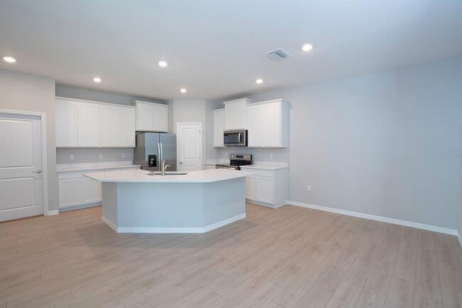 Building Photo - 4010 Westwood Flds Lp
