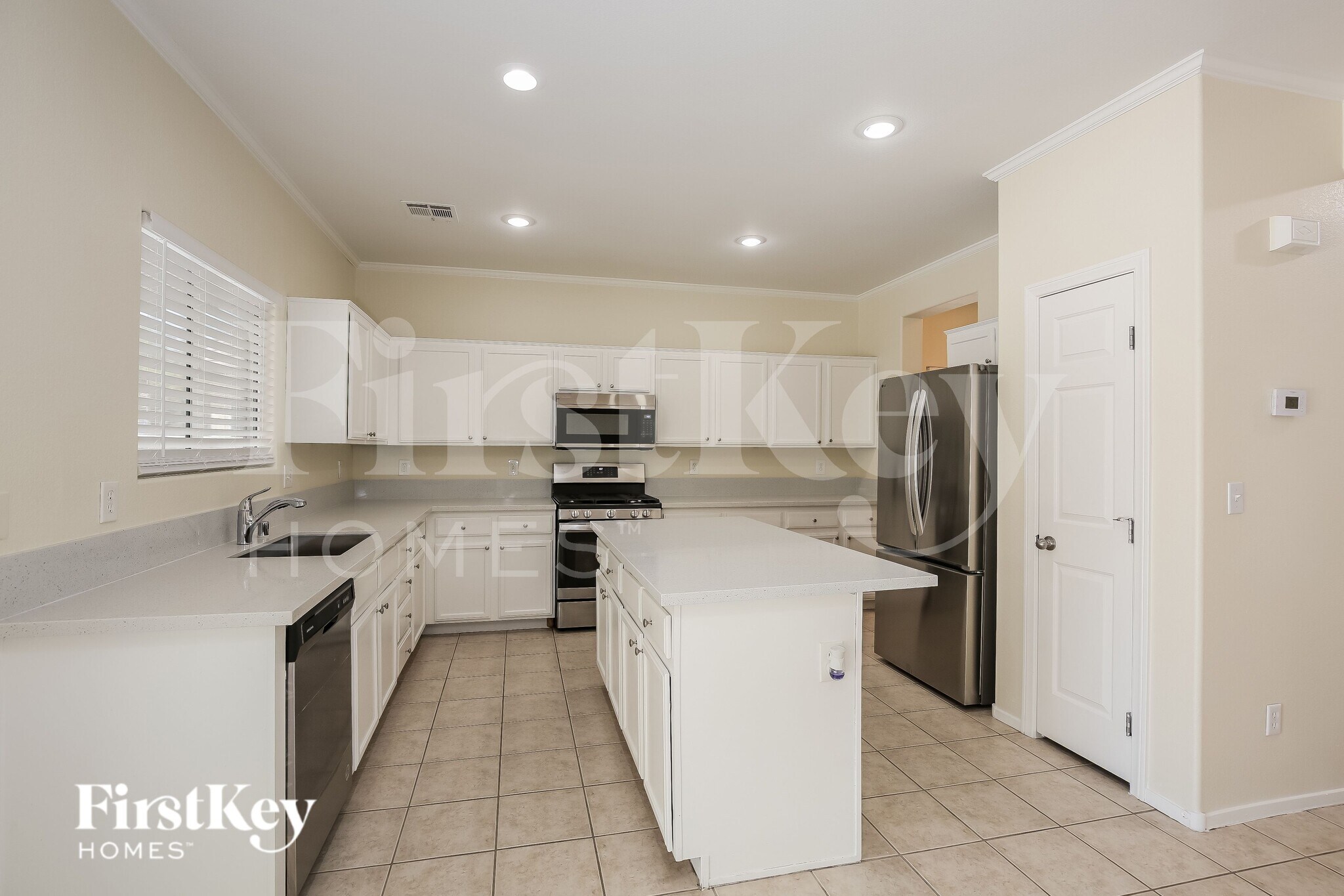 Building Photo - 4817 Quartz Crest St