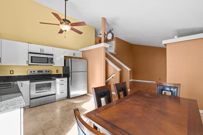 Building Photo - Liberty Lake 4 Bed 2 Bath Home that has been nicely updated