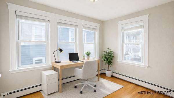 Building Photo - 62 Edgecliff Rd