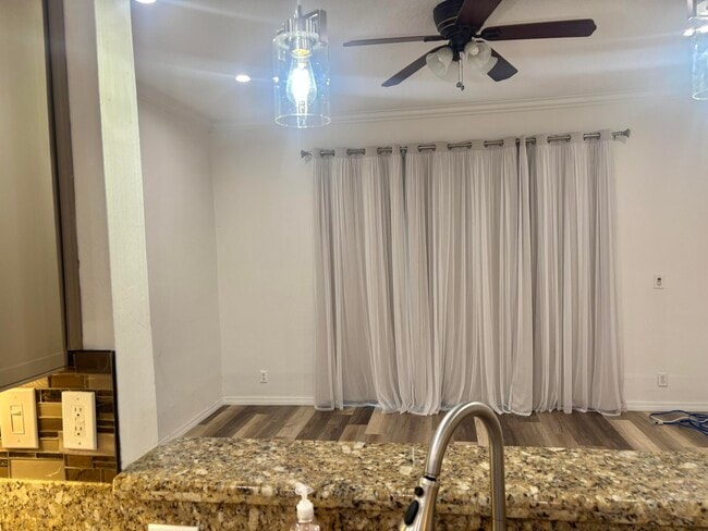 Building Photo - 5207 Eagle Cay Pl