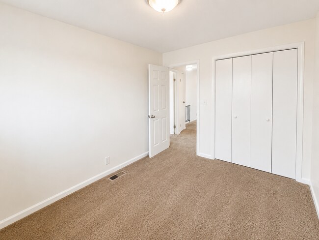 Building Photo - Fortney 4 plex
