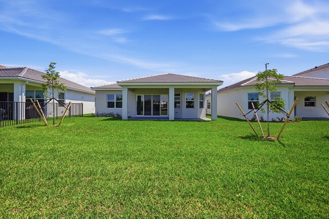 Building Photo - 13955 Spruce Pne Dr
