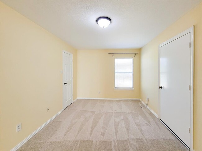 Building Photo - 5307 Barleycorn Ln