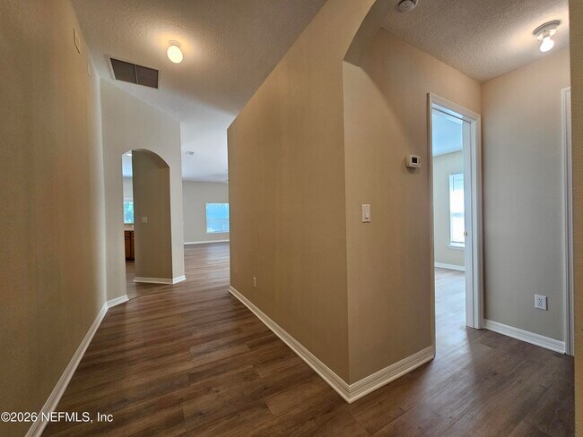 Building Photo - 1616 Austin Ln