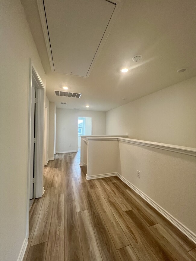 Building Photo - 14839 Vance Jackson Rd