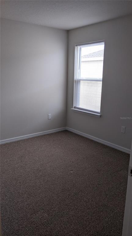 Building Photo - 17365 Bracken Fern Ln