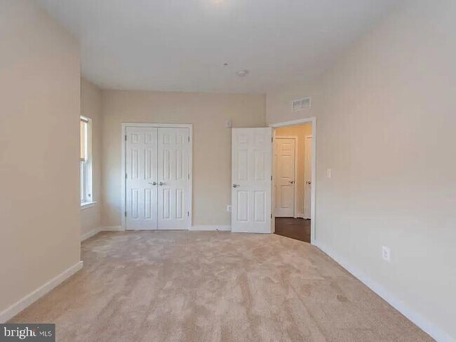 Building Photo - 3303 Demirel Way