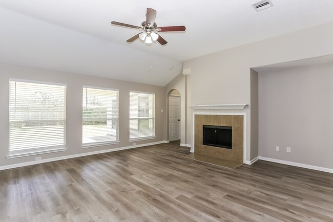 Building Photo - 13606 Caney Springs Ln
