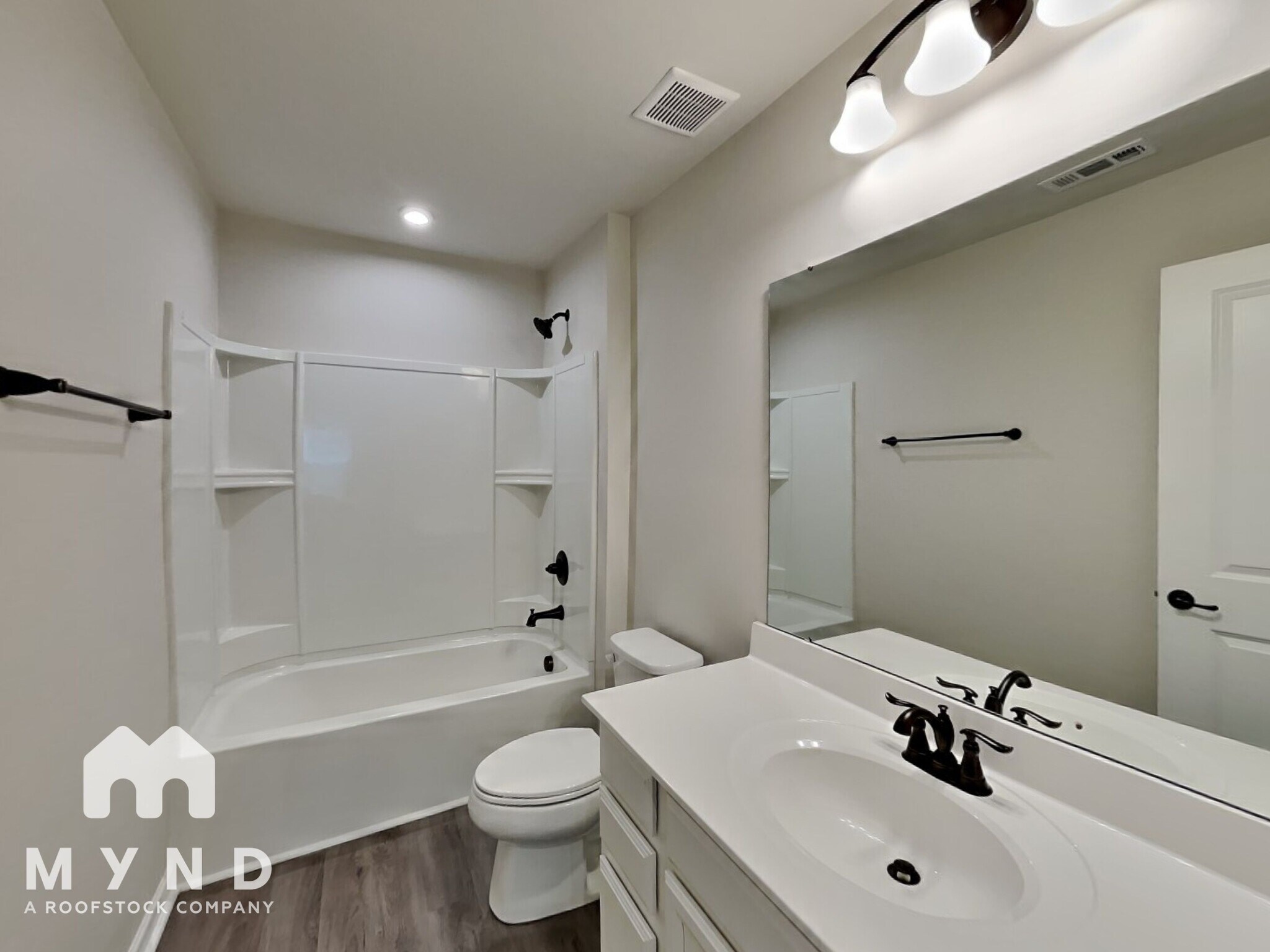 Building Photo - 804 Twin Falls Dr