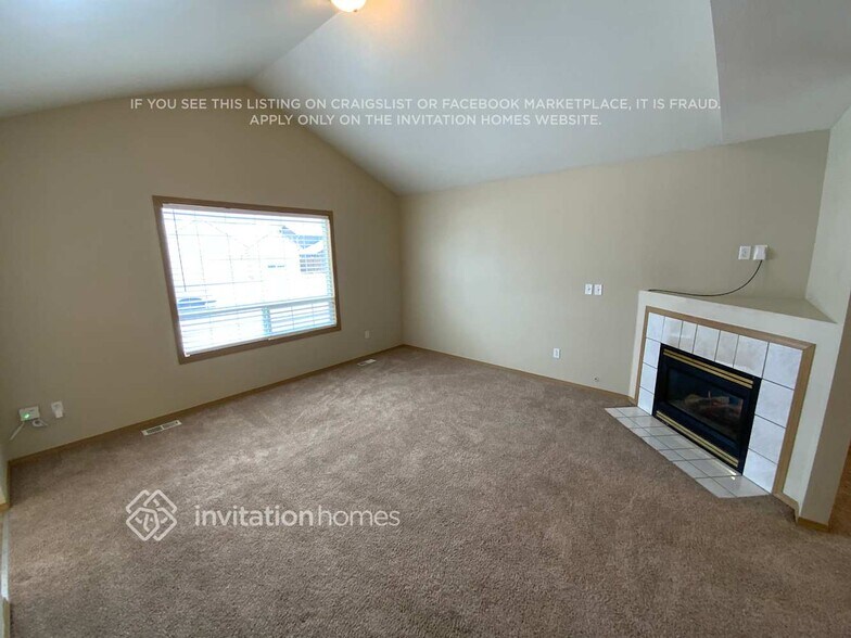 Building Photo - 20213 13th Ave Ct E