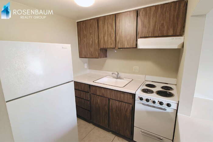 Building Photo - 9230 N 6th St