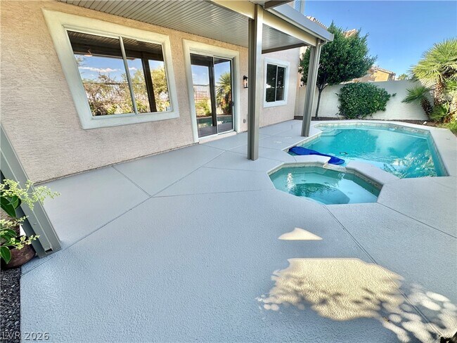 Building Photo - 10637 Turquoise Valley Dr