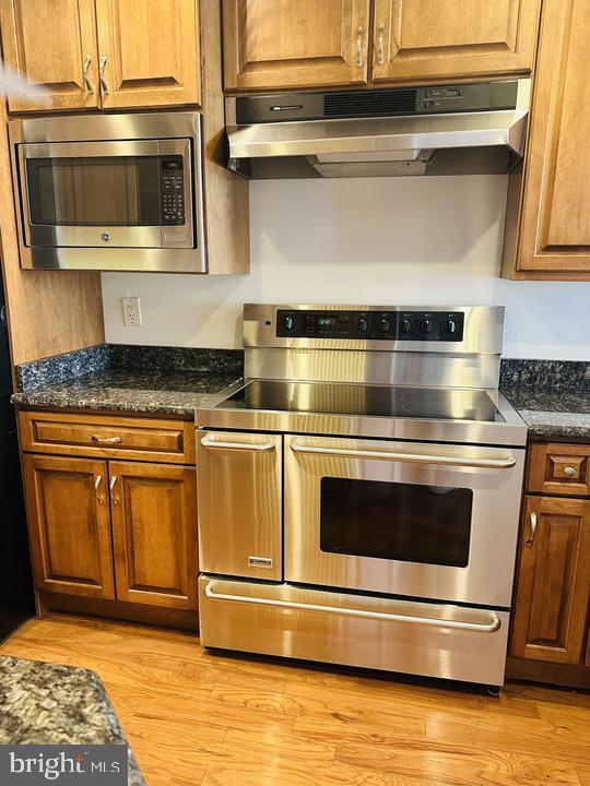 Building Photo - 1117 Harvard St NW