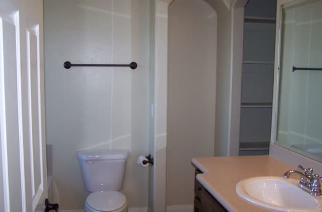 Building Photo - 1288 N Cedar Blvd. #43