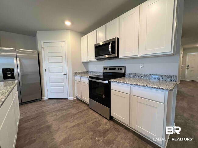Building Photo - 10227 Ruffian Rte