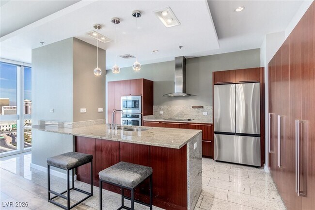 Building Photo - 4471 Dean Martin Dr