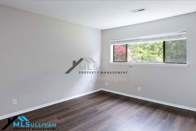 Building Photo - 5036 Flint Ridge Pl