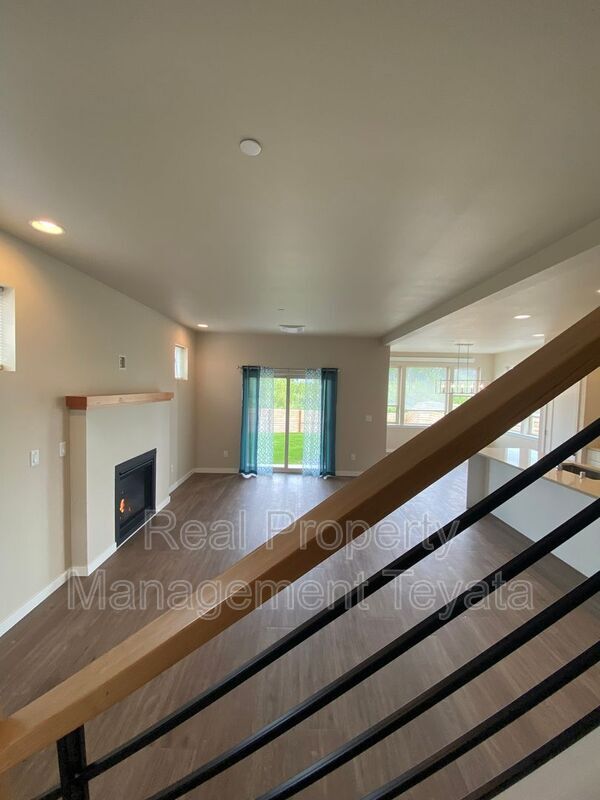 Building Photo - 809 Northview St