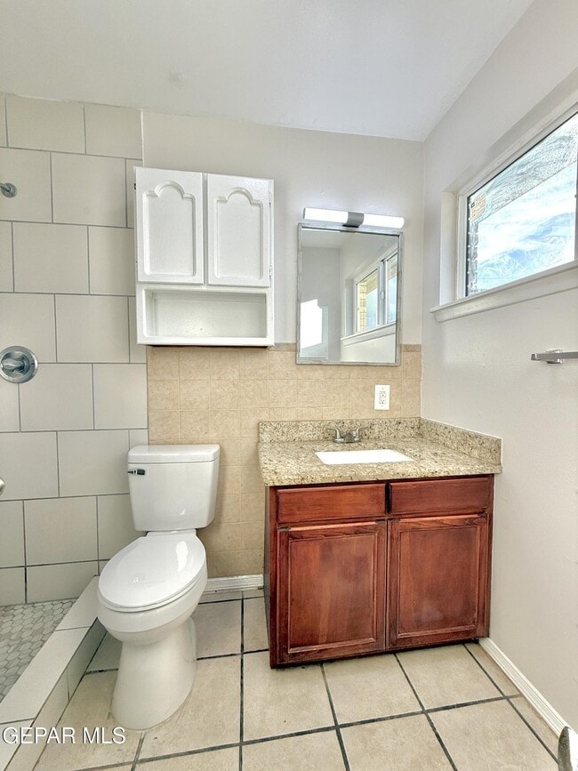 Building Photo - 5208 La Taste Ave