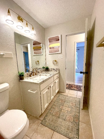 Building Photo - 916 Terry Trail