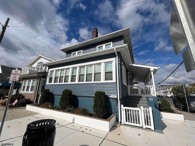 Building Photo - 7001 Ventnor Ave