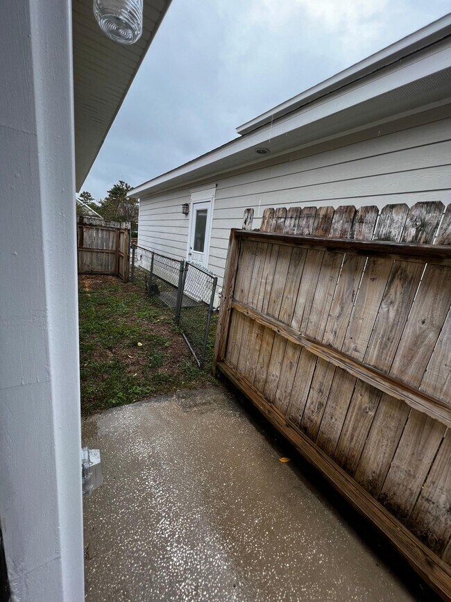 Building Photo - 7459 Harvest Village Ct