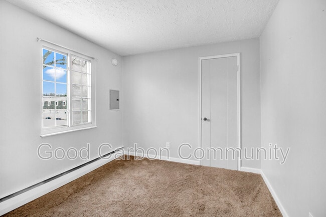 Building Photo - 309 Beattie Ave