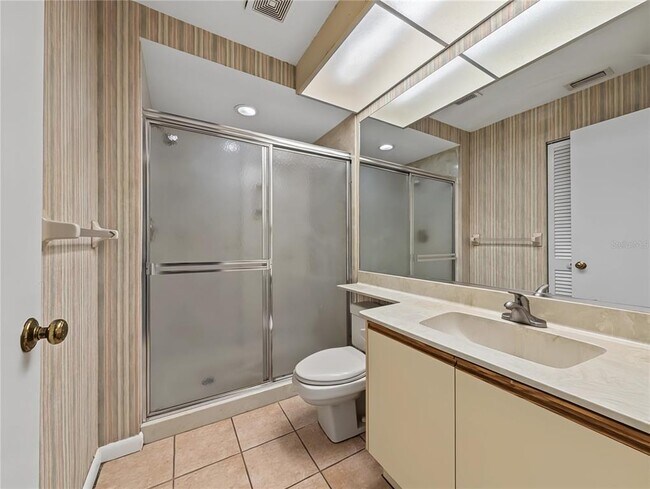 Building Photo - 4554 Morningside