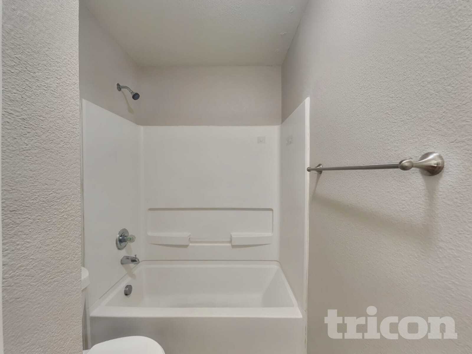 Building Photo - 7606 Bismarck Lake