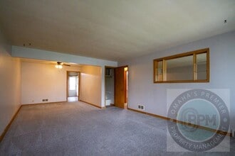 Building Photo - ALANSCO 3331/3333 N 61 ST