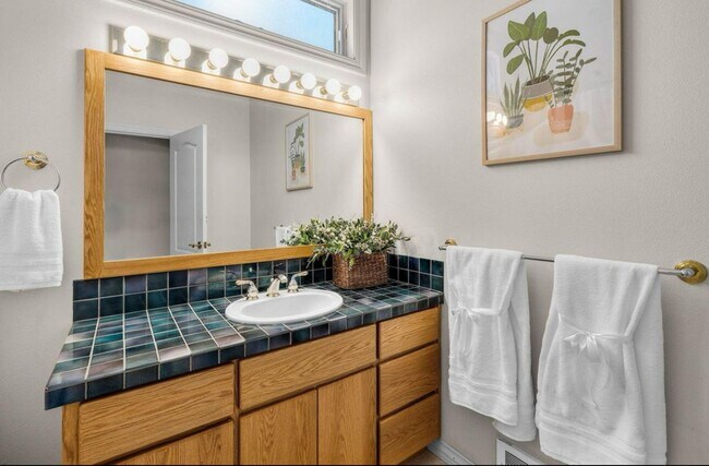 Building Photo - Gorgeous Single Level Luxury Home at Widgi...