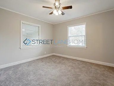 Building Photo - 736 Isaac St