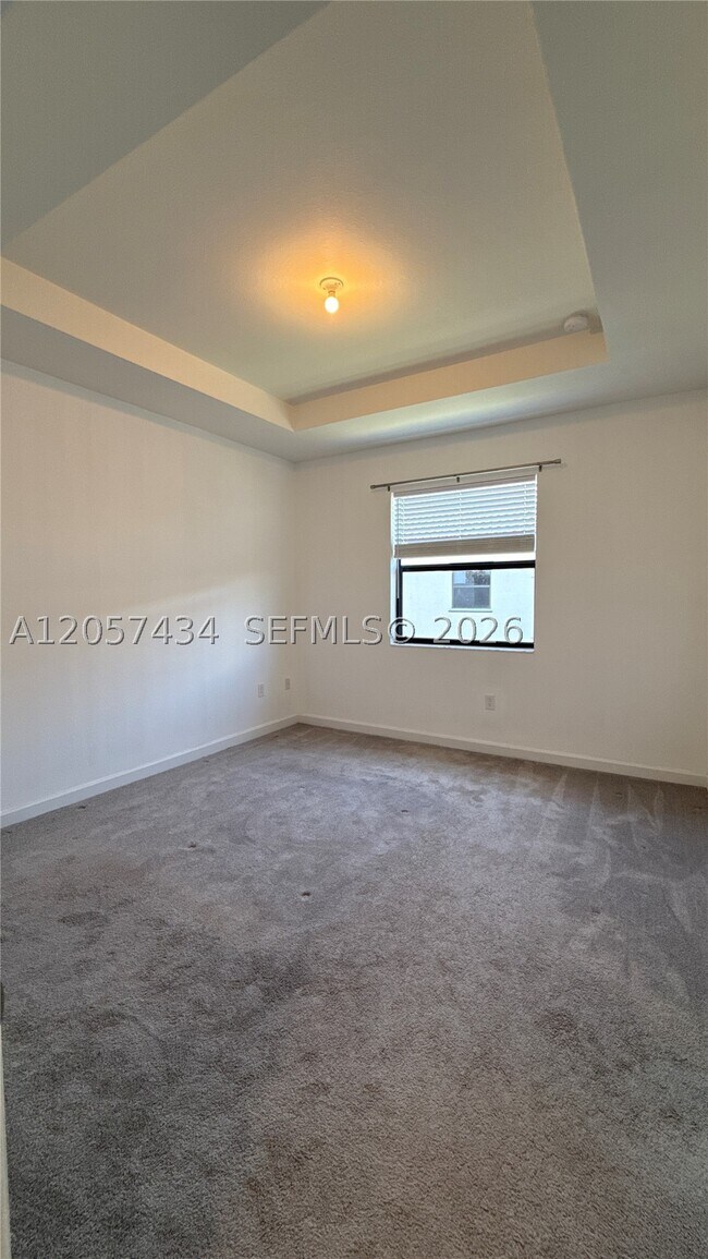 Building Photo - 24580 SW 119th Ct