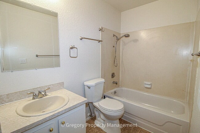 Building Photo - 12029 100th Ave NE