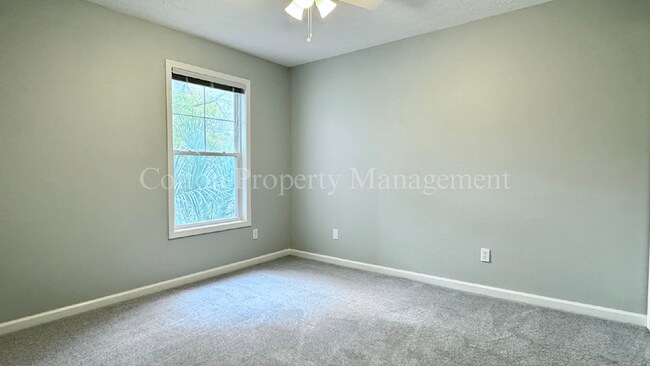 Building Photo - LEASING SPECIAL - Ask about our 1 month Re...