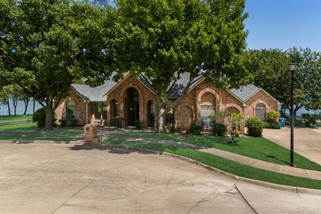 Building Photo - 2318 Southbay Cir