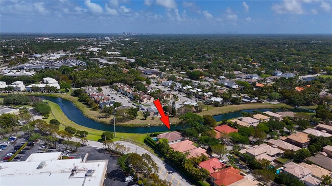 Building Photo - 16000 SW 91st Ct