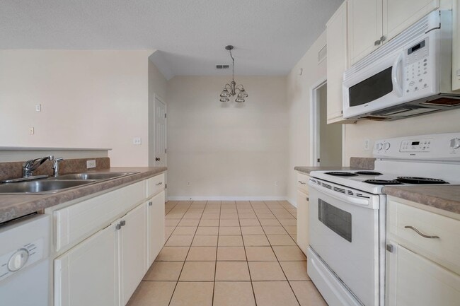Building Photo - 1461 Nena Hills Ct
