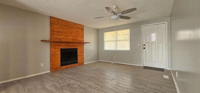 Building Photo - 6131 Rockbridge Rd SW