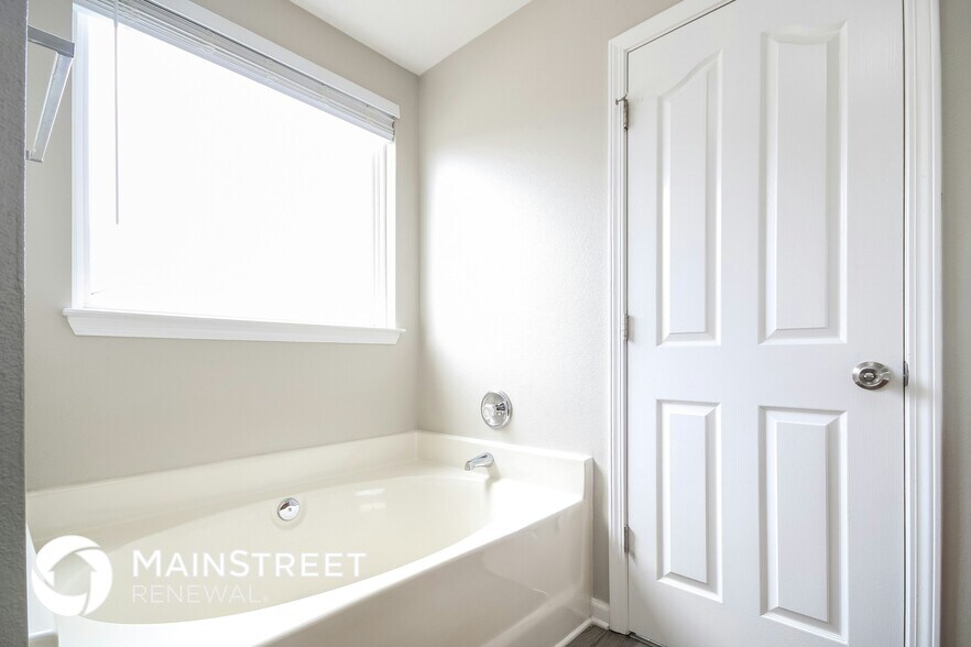Building Photo - 9127 White Aspen Pl