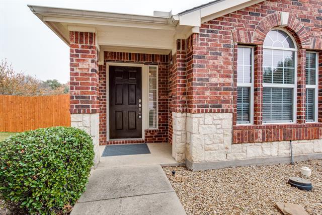 Building Photo - 6940 Willow Crest Dr
