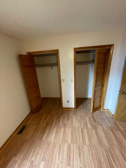 Building Photo - 1612 Bradford Ct
