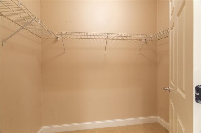 Building Photo - 50 Biscayne Dr NW