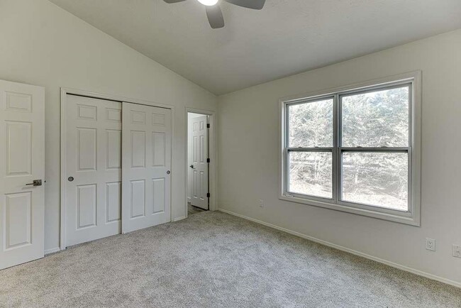 Building Photo - 1225 Shelton Way