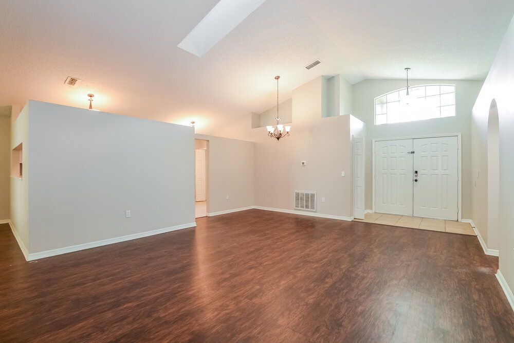 Building Photo - 2857 Aragon Terrace