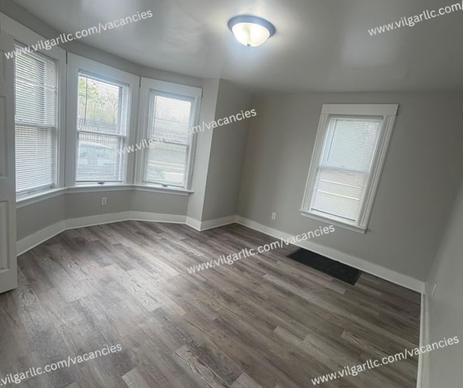 Building Photo - Step into comfort, convenience, and quality living in this conveniently designed 4-bedroom, 2-flo...