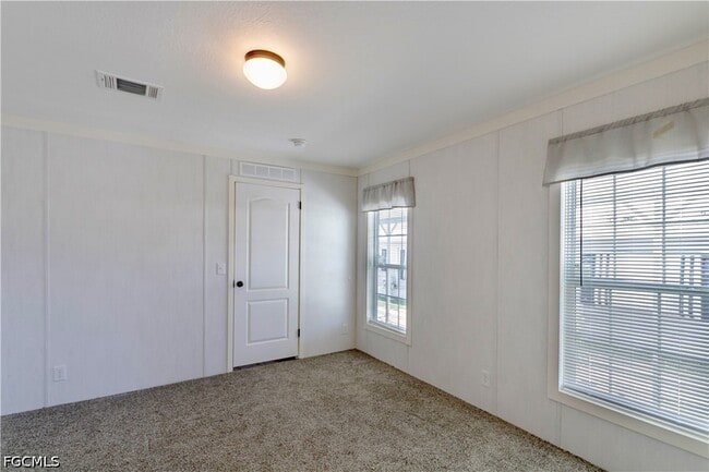 Building Photo - 4944 Porky Ln NW