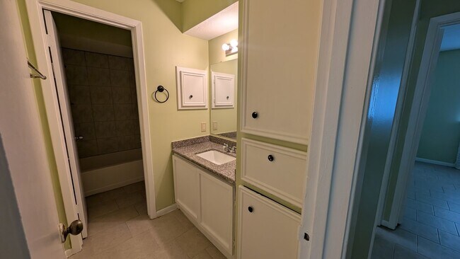 Building Photo - 7706 Winter Glen Ln